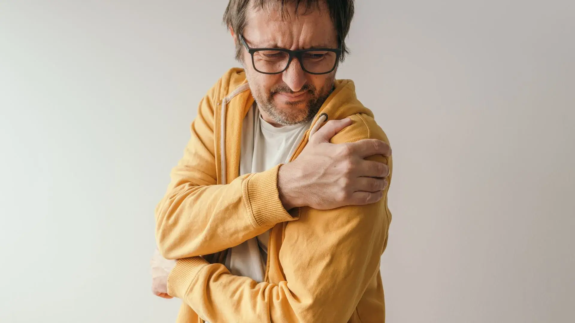 How Rotator Cuff Injury Affects Your Body